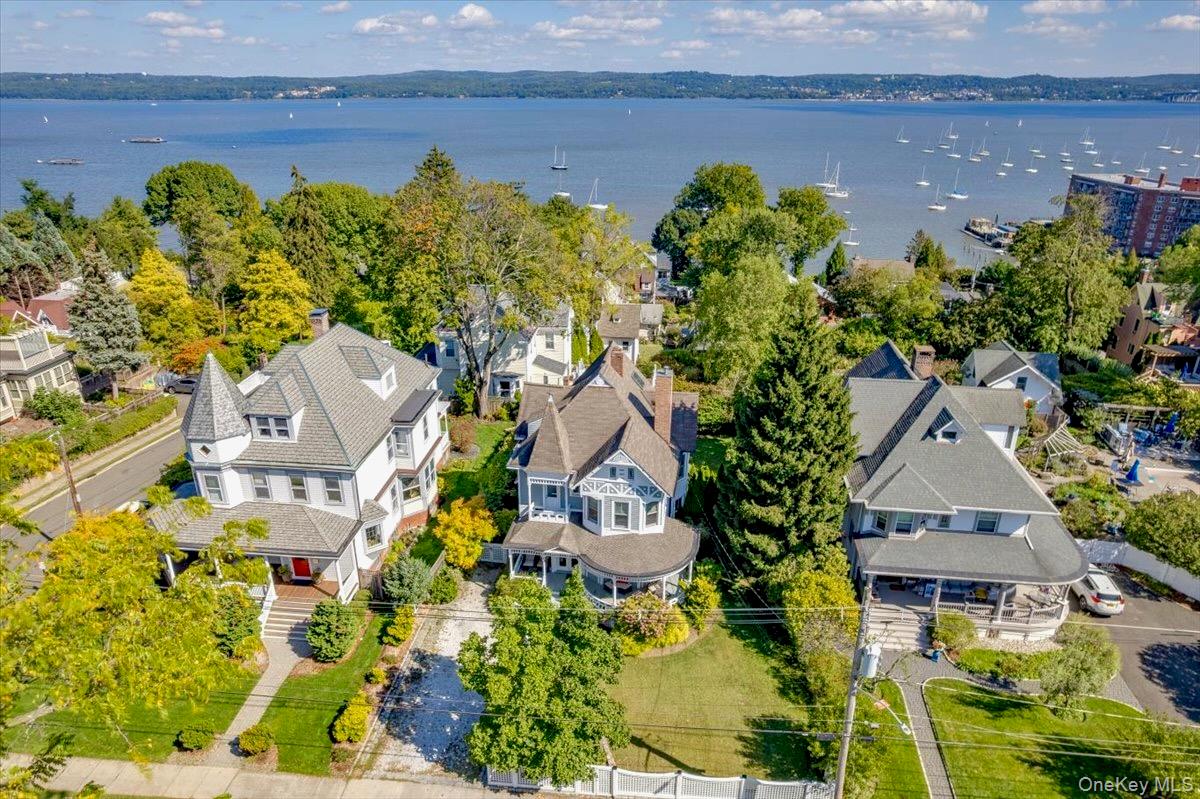 #2 photo, 201 N Broadway, Nyack , NY 10960