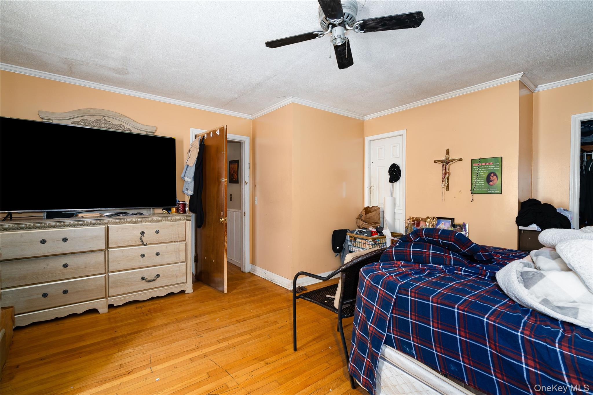 #20 photo, 23 Crescent Avenue, Newburgh , NY 12550