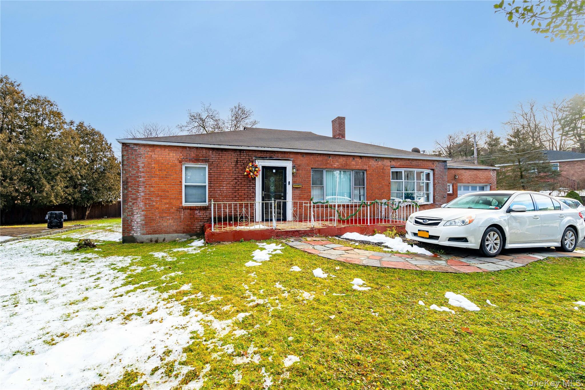 #3 photo, 23 Crescent Avenue, Newburgh , NY 12550