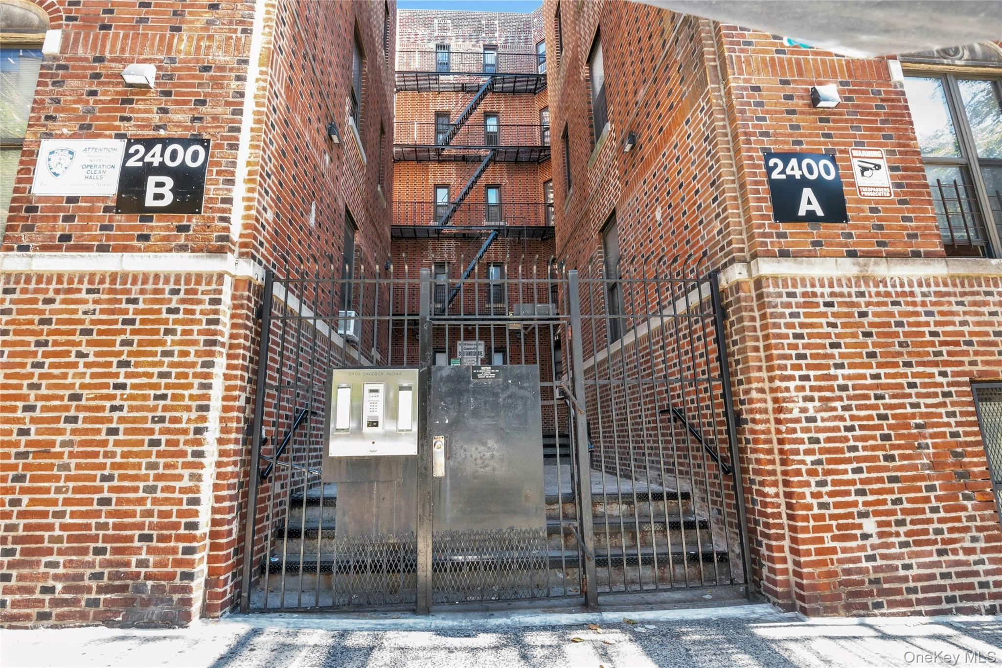 #16 photo, 2400 Davidson Avenue, Bronx , NY 10468