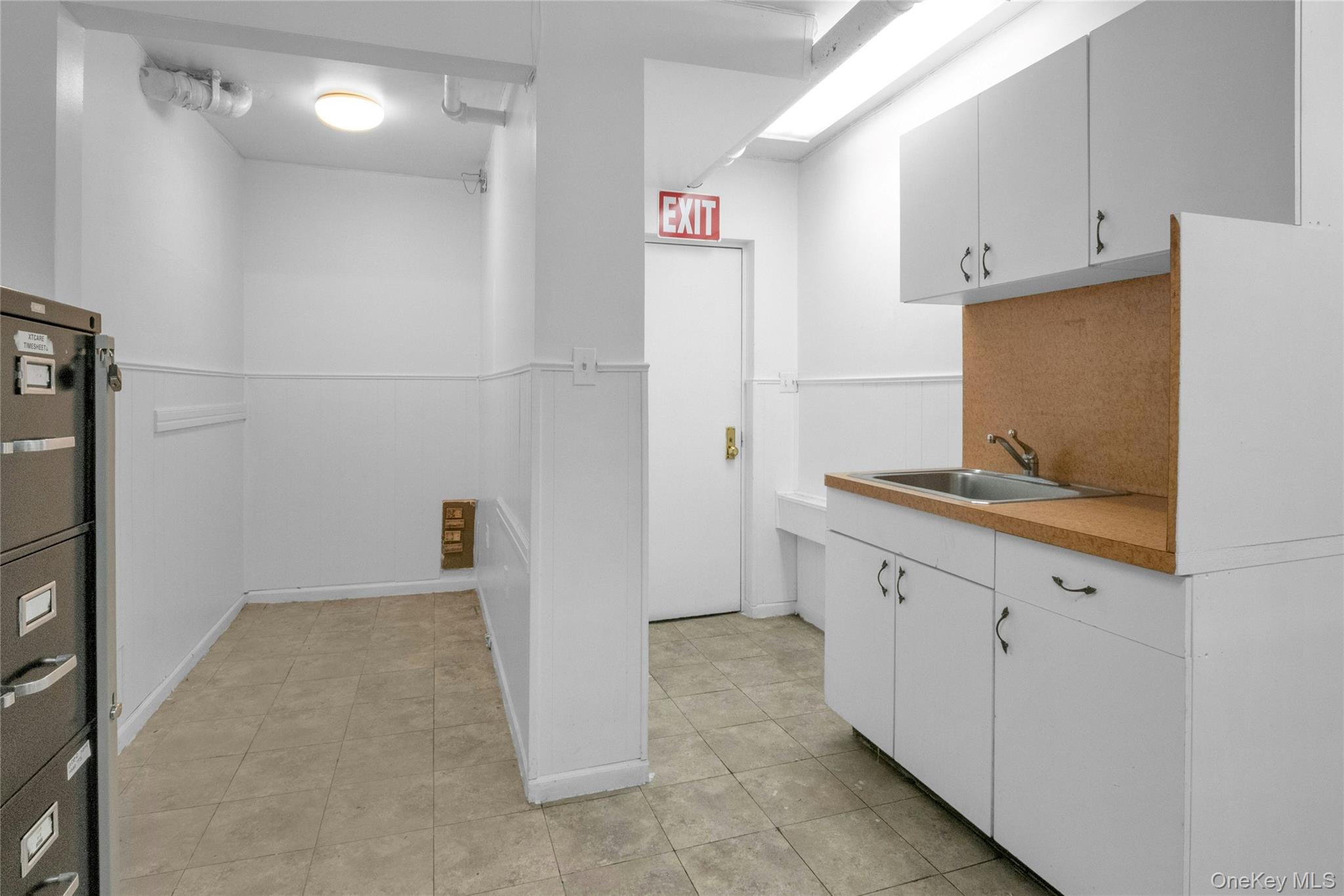 #4 photo, 2400 Davidson Avenue, Bronx , NY 10468