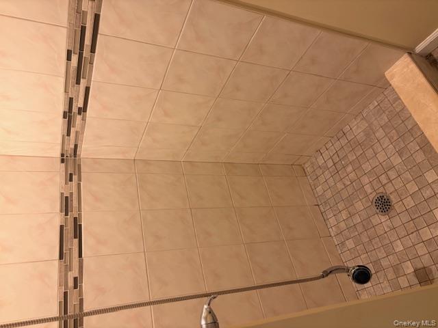 #9 photo, 28 Hasbrouck Street, Newburgh , NY 12550