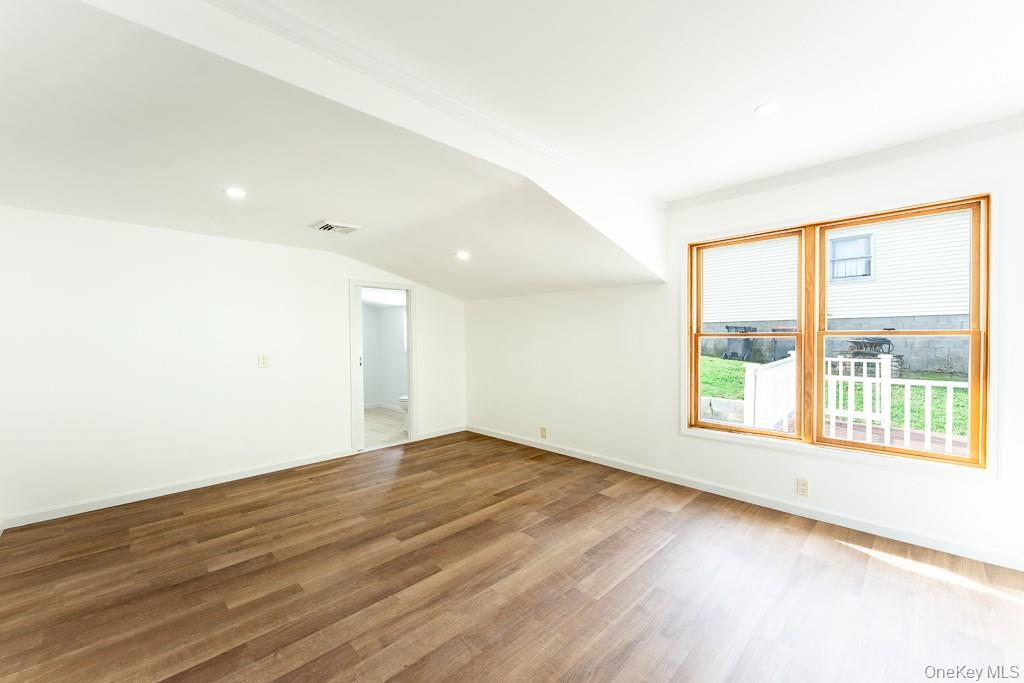 #16 photo, 202 Second Road, 纽约州 Wappingers Falls , NY 12590