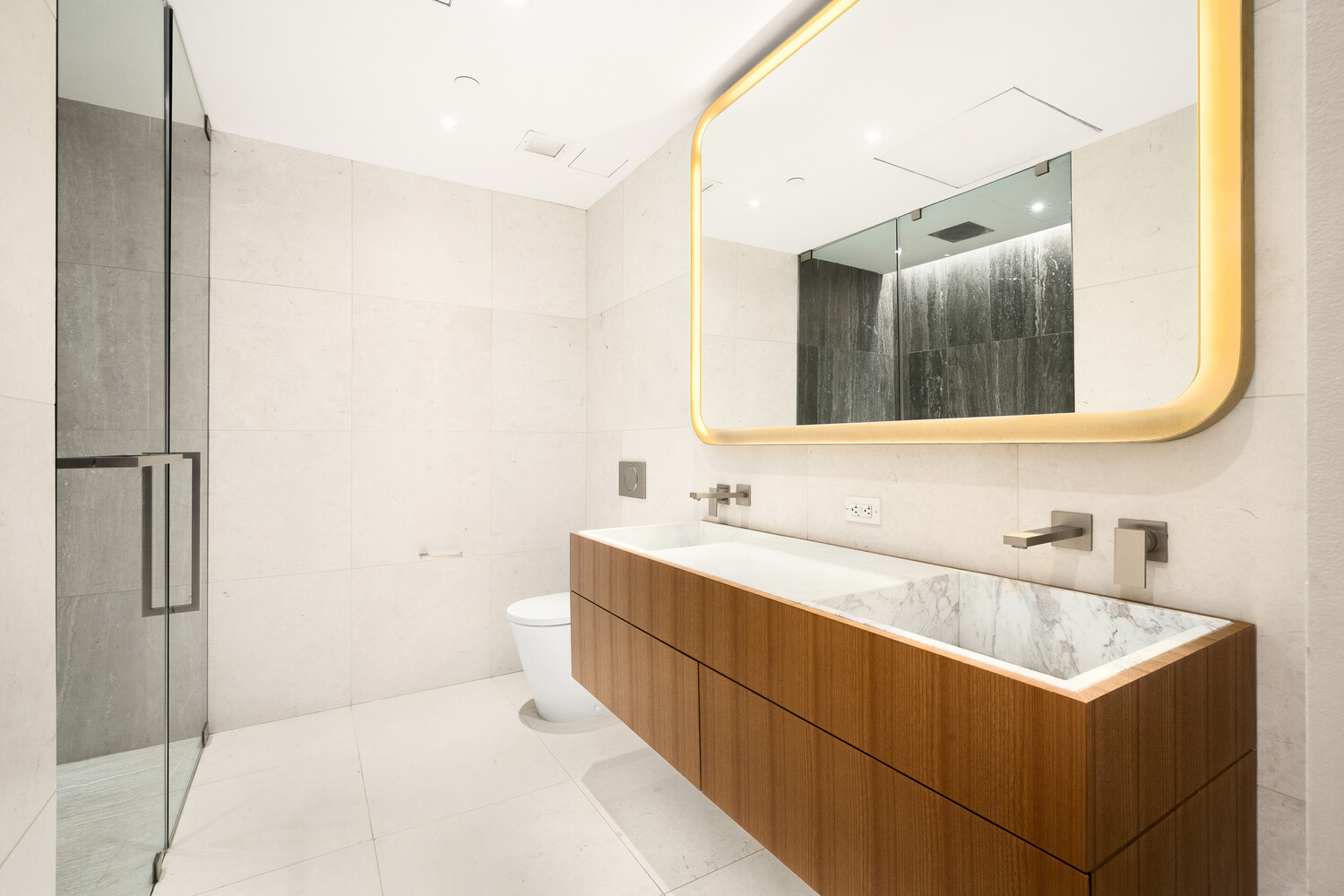 #6 photo, 75 KENMARE Street, マンハッタン Nolita , NY 10012