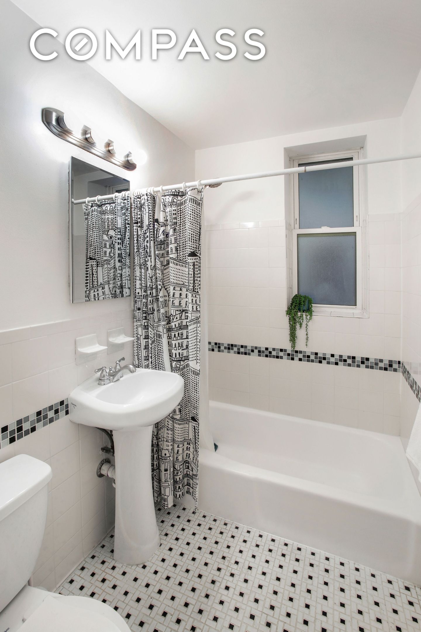 #9 photo, 355 St Johns Place, ブルックリン区 Prospect Heights , NY 11238