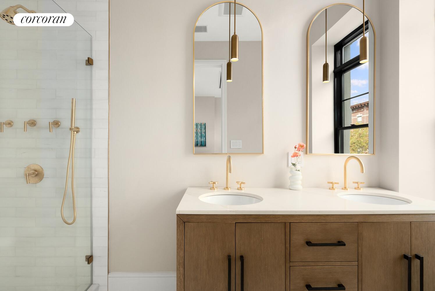 #11 photo, 942 PUTNAM Avenue, Stuyvesant Heights , NY 11221