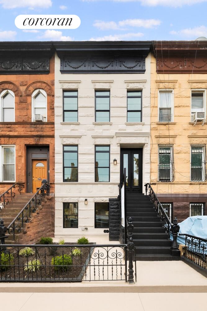 #15 photo, 942 PUTNAM Avenue, Stuyvesant Heights , NY 11221