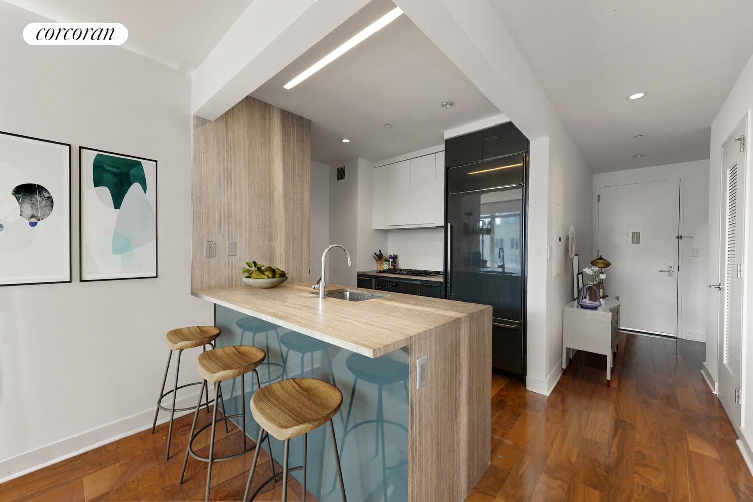 #6 photo, 2 Northside Piers, ブルックリン区 Williamsburg,North , NY 11249