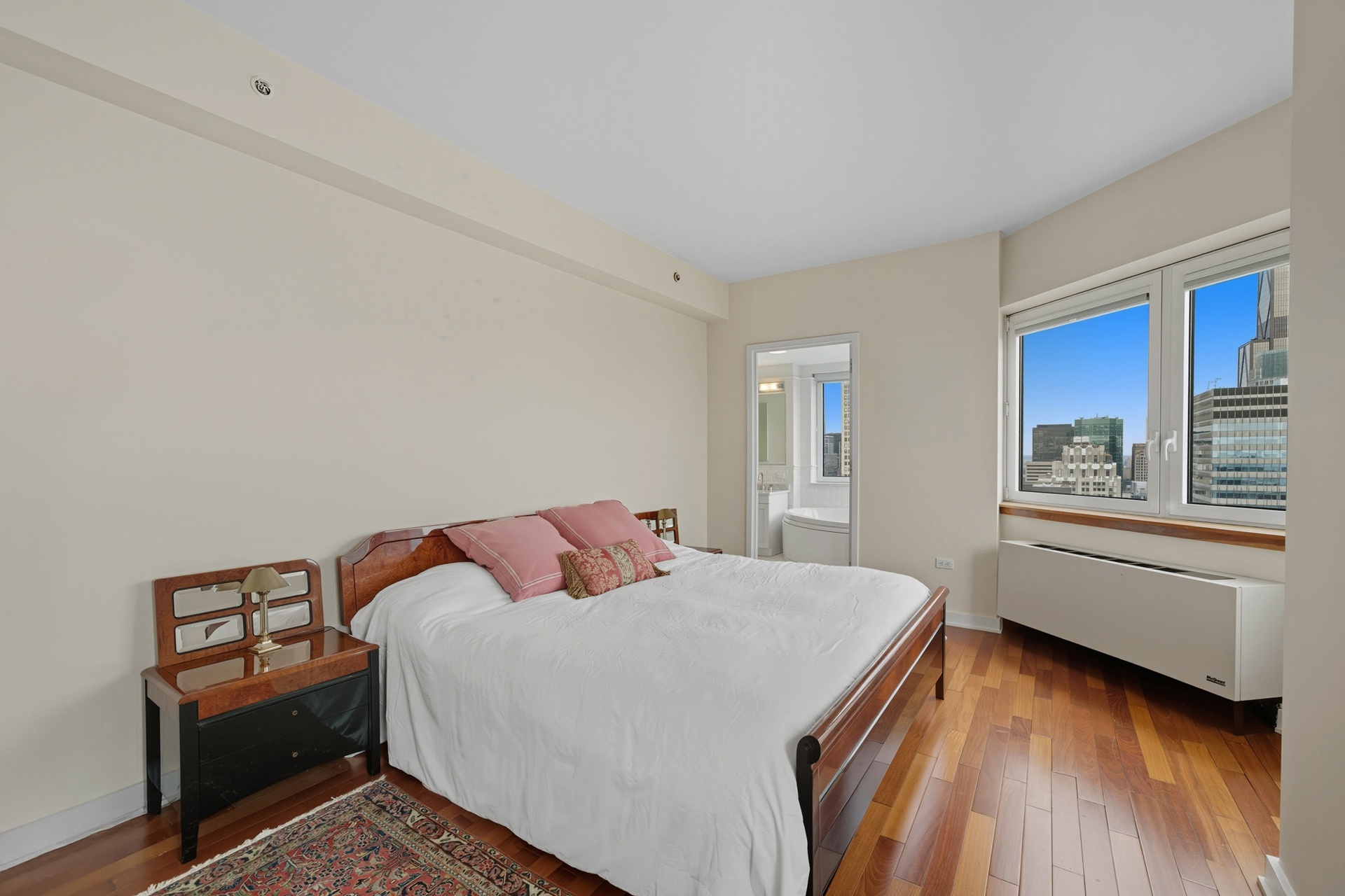 #7 photo, 425 5th Avenue, Murray Hill , NY 10016