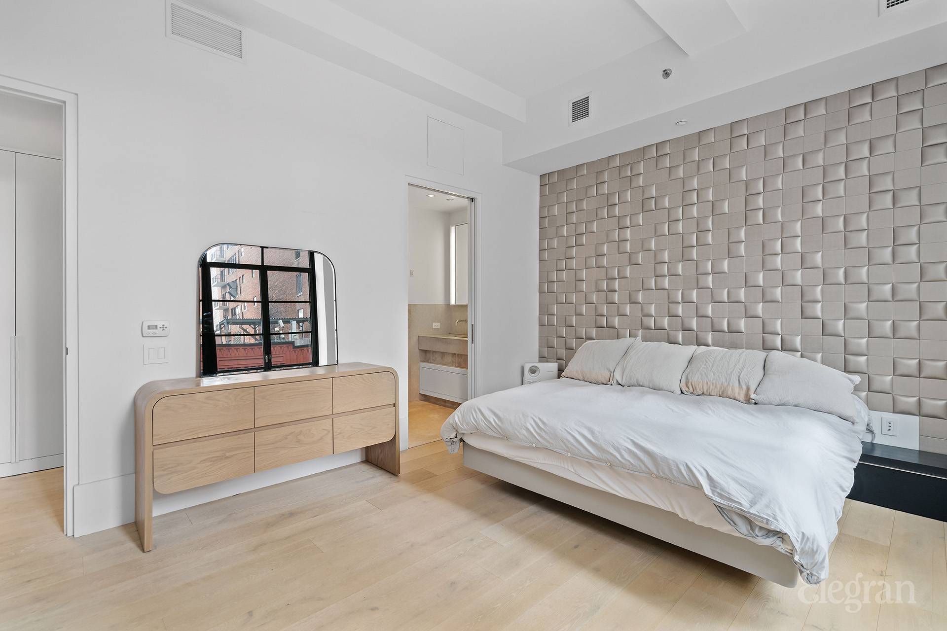 #8 photo, 404 Park Avenue S, NoMad , NY 10016