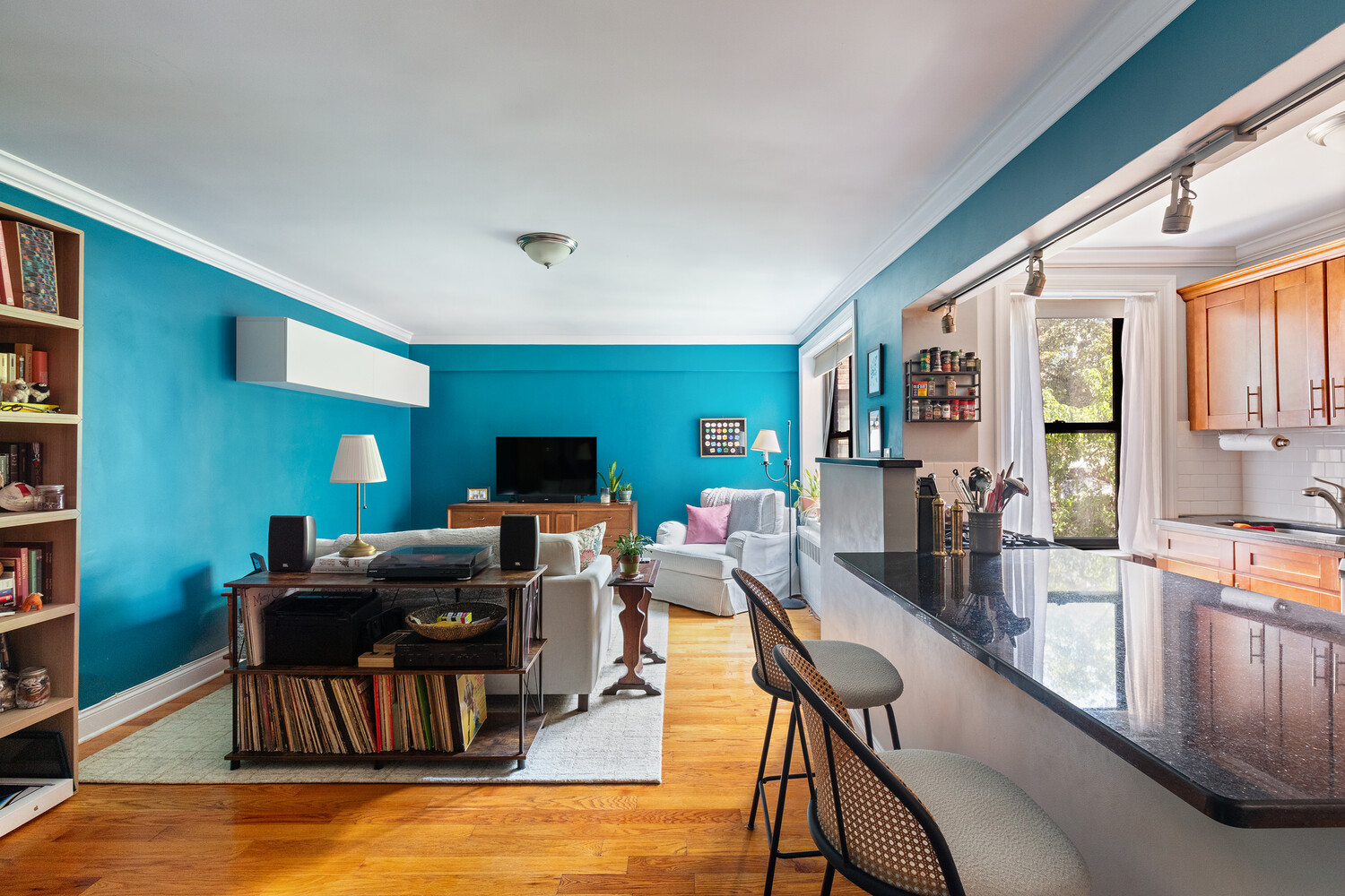 #3 photo, 245 BENNETT Avenue, マンハッタン Hudson Heights , NY 10040