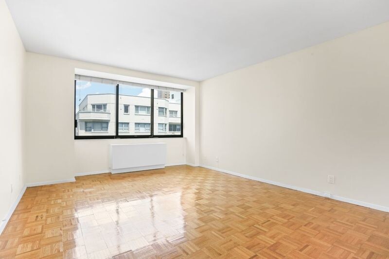 #5 photo, 510 E 80TH Street, マンハッタン Yorkville , NY 10075