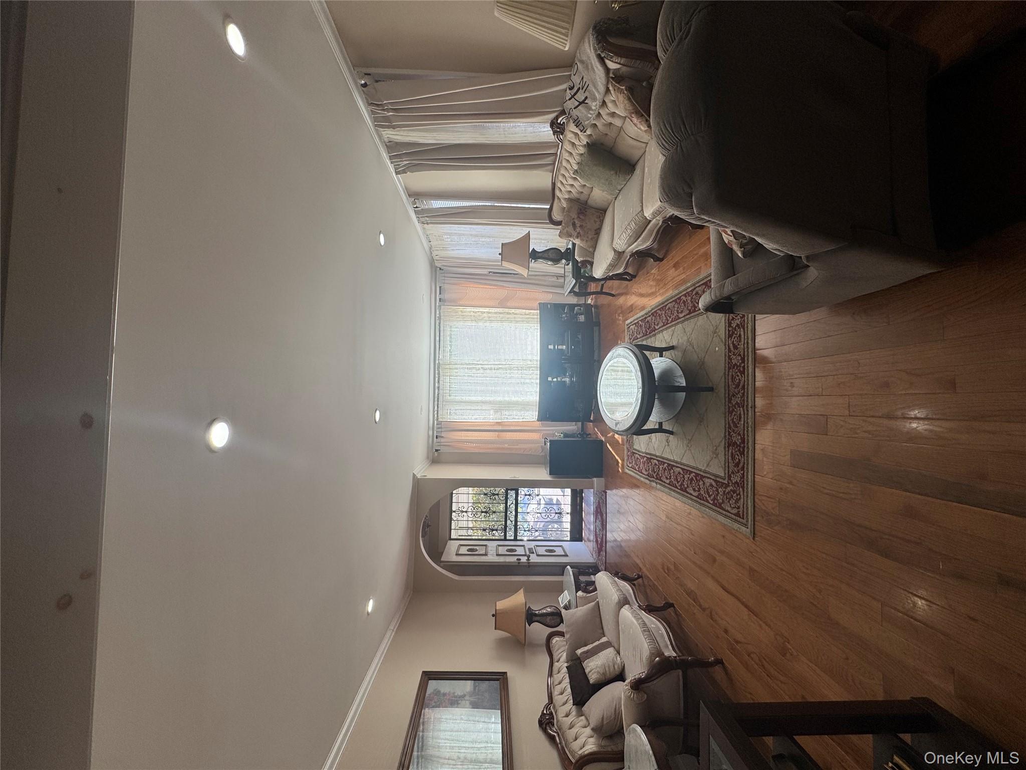 #4 photo, 16917 116th Avenue, Jamaica , NY 11434