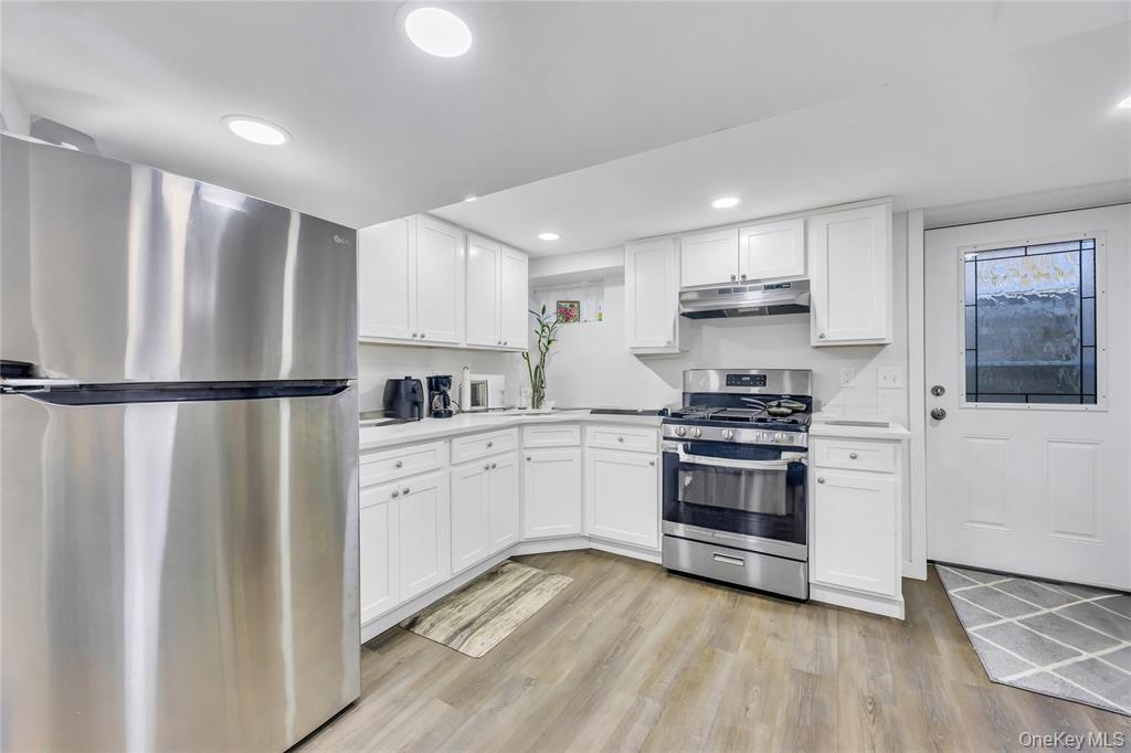 #14 photo, 131 Eastwood Boulevard, Centereach , NY 11720