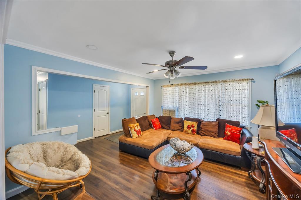 #5 photo, 131 Eastwood Boulevard, Centereach , NY 11720