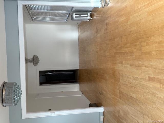 #3 photo, 10427 124th Street, Richmond Hill , NY 11419