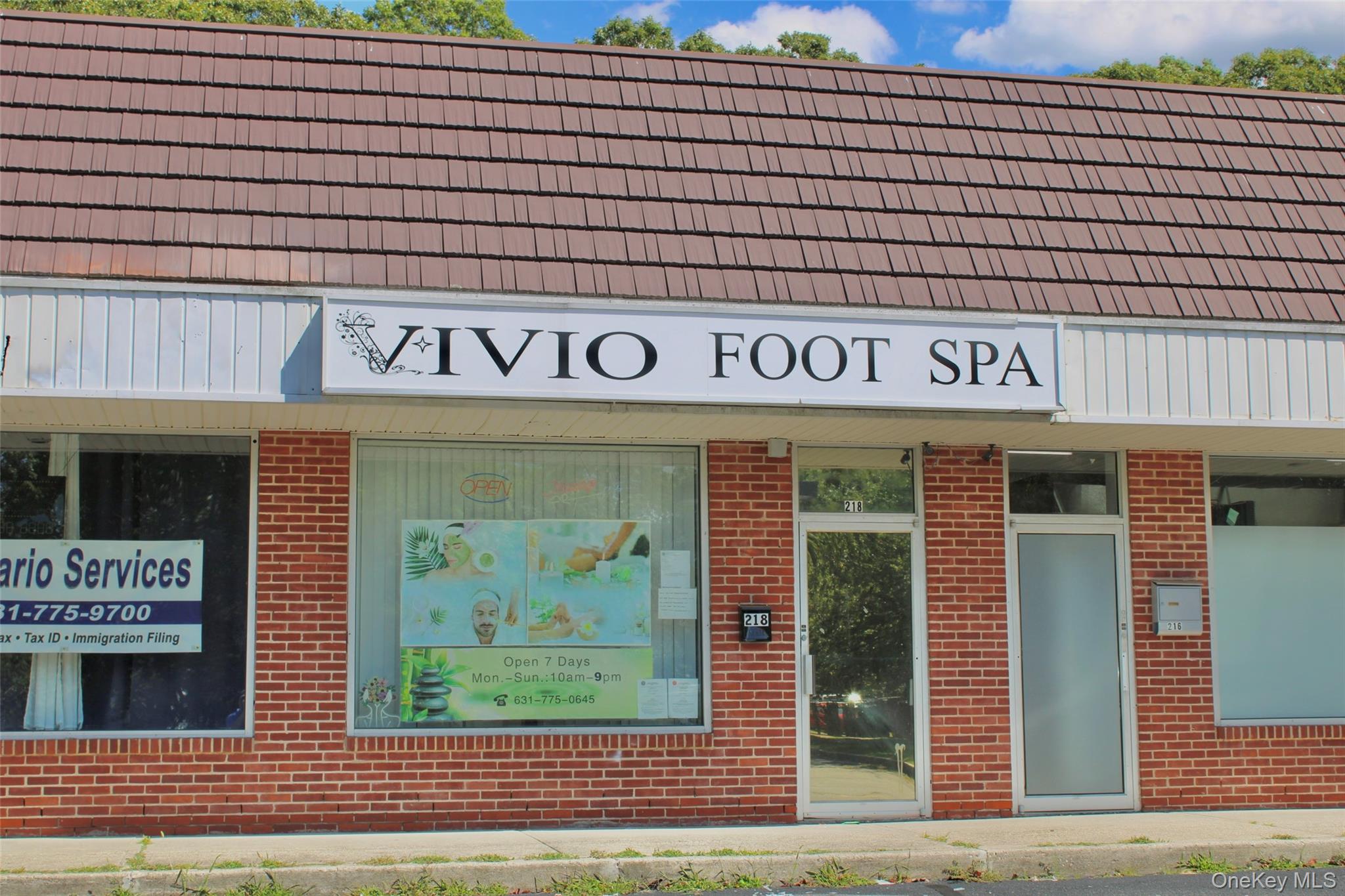 #1 photo, 218 Middle Country Rd, 롱 아일랜드 Middle Island , NY 11953