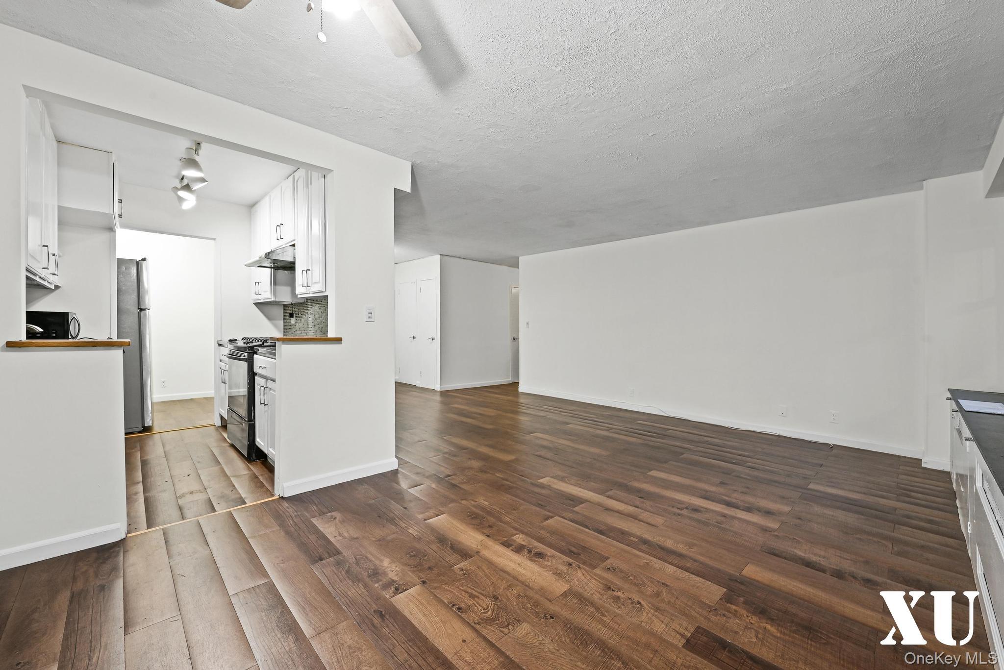 #7 photo, 43-10 Kissena Boulevard, クイーンズ区 Flushing , NY 11355