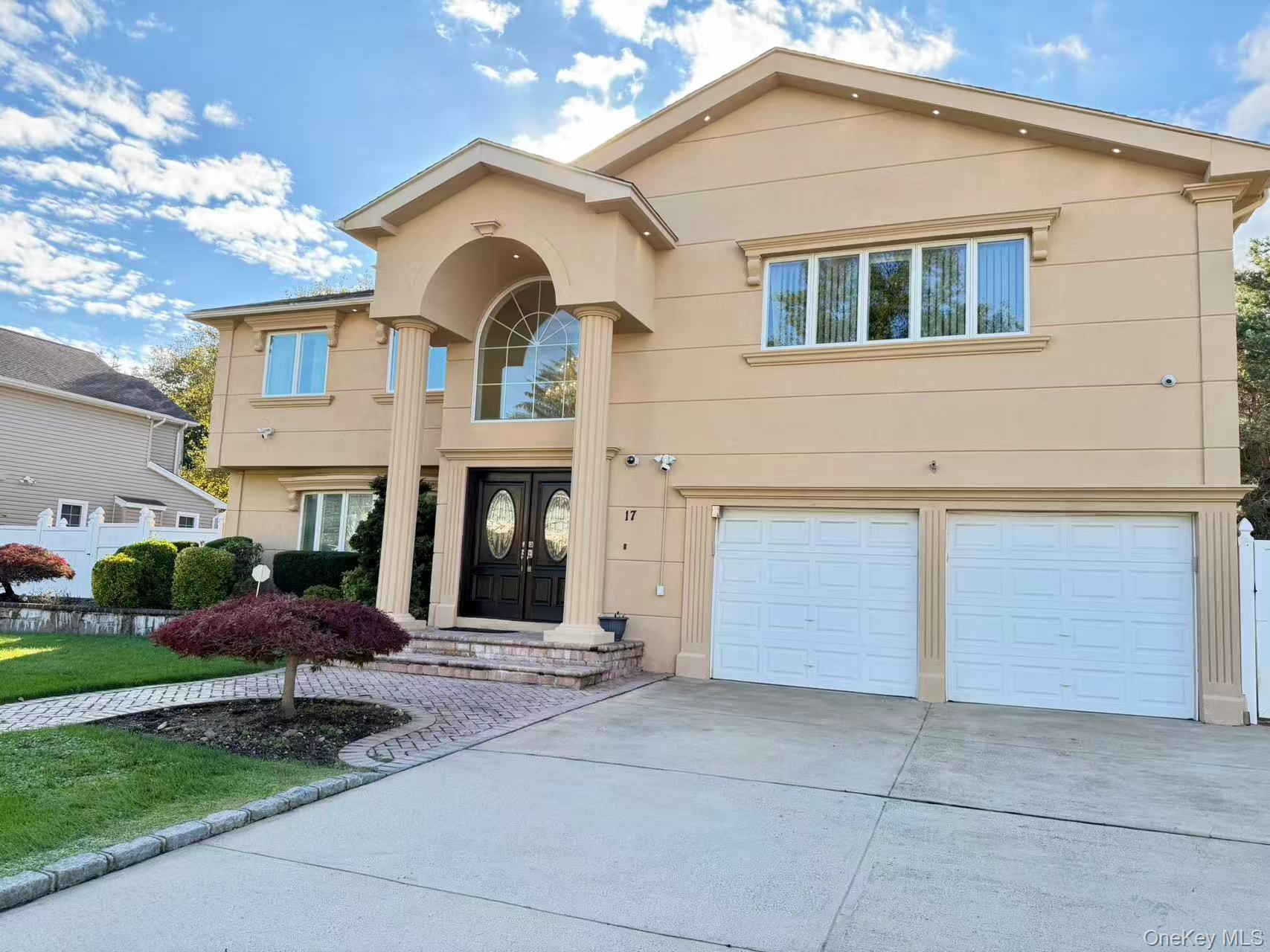 #2 photo, 17 Livingston Avenue, Jericho , NY 11753