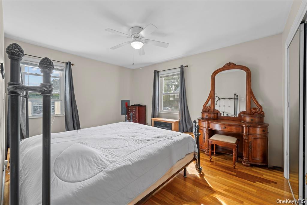 #12 photo, 111 Cedar Oaks Avenue, Farmingville , NY 11738