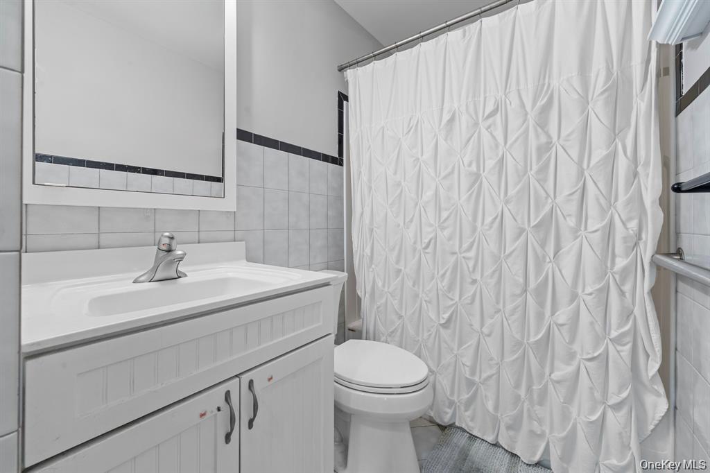 #14 photo, 111 Cedar Oaks Avenue, Farmingville , NY 11738