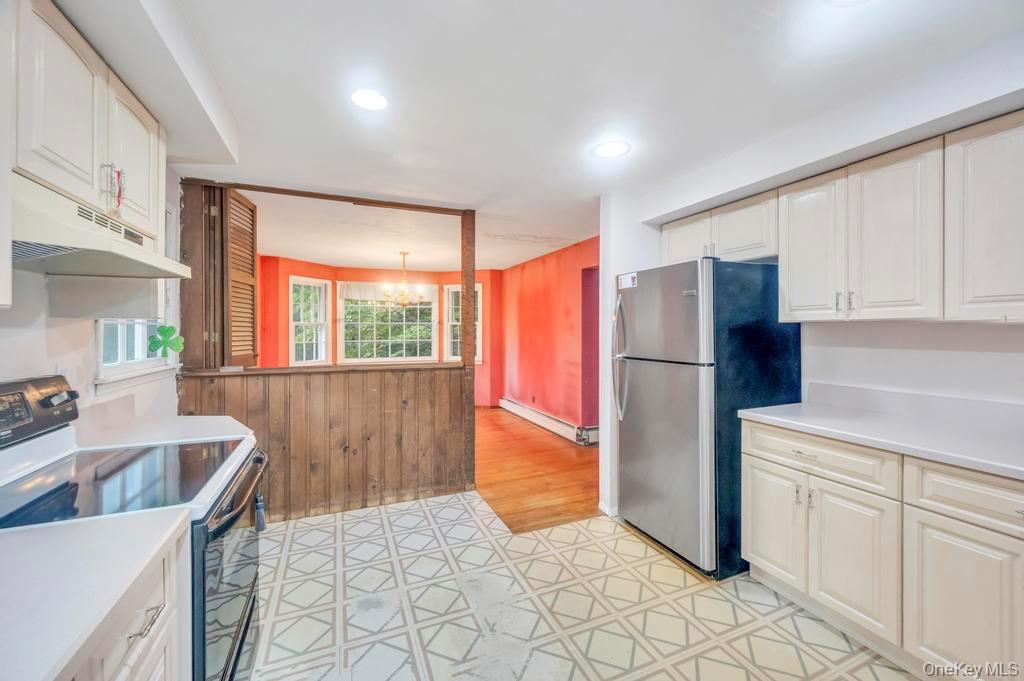 #11 photo, 14 Woodvale Avenue, Kings Park , NY 11754