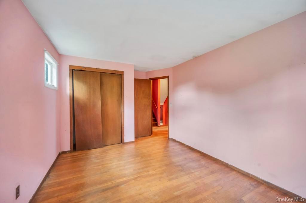 #16 photo, 14 Woodvale Avenue, Kings Park , NY 11754