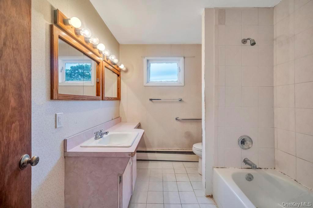 #17 photo, 14 Woodvale Avenue, Kings Park , NY 11754