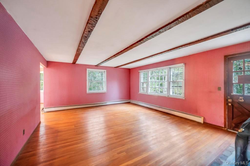 #4 photo, 14 Woodvale Avenue, Kings Park , NY 11754