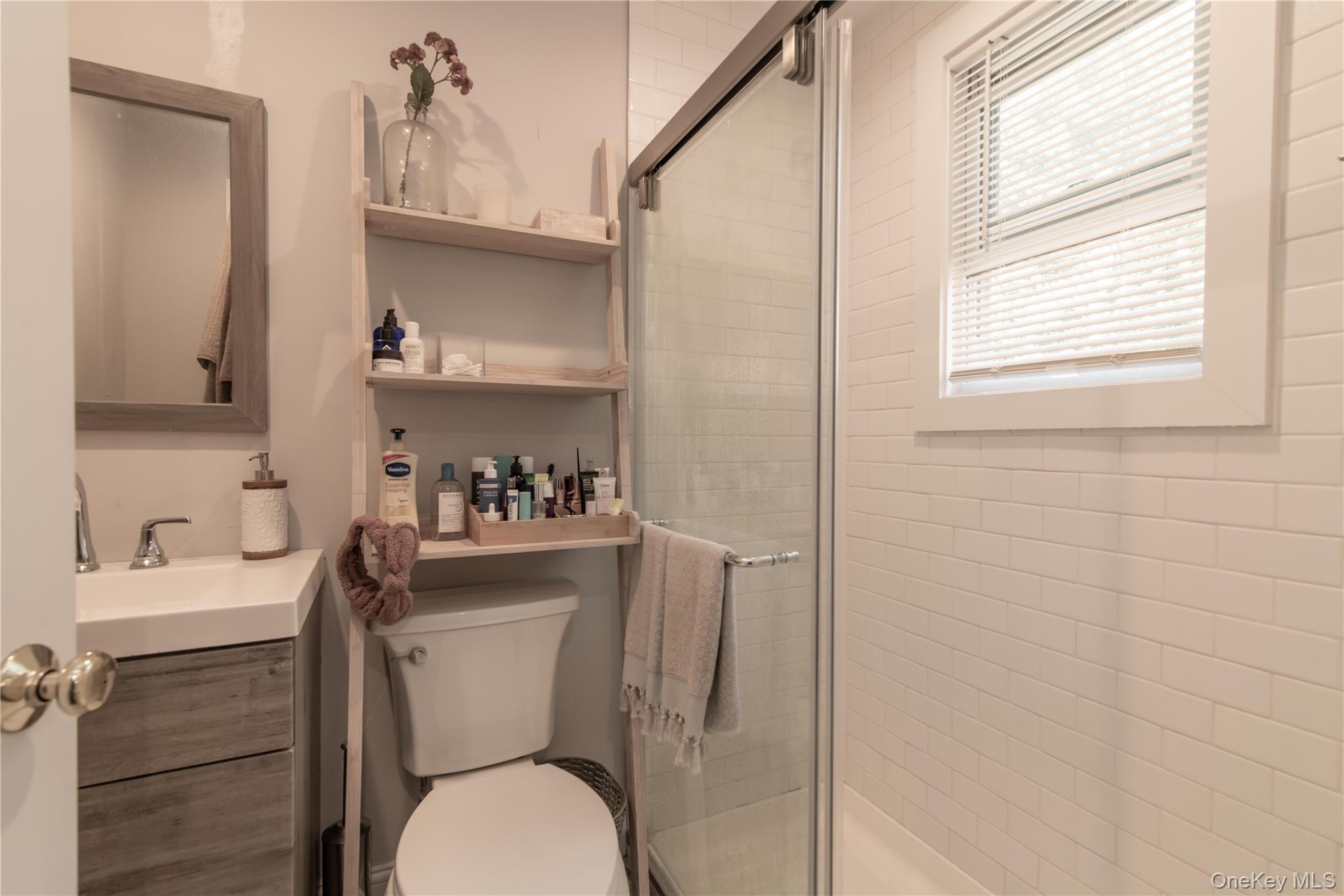 #11 photo, 47 Henry Street, サフォーク郡 Kings Park , NY 11754