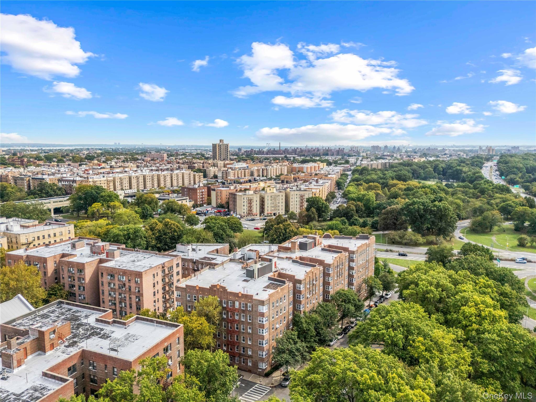 #4 photo, 601 Pelham Parkway North, Bronx , NY 10467