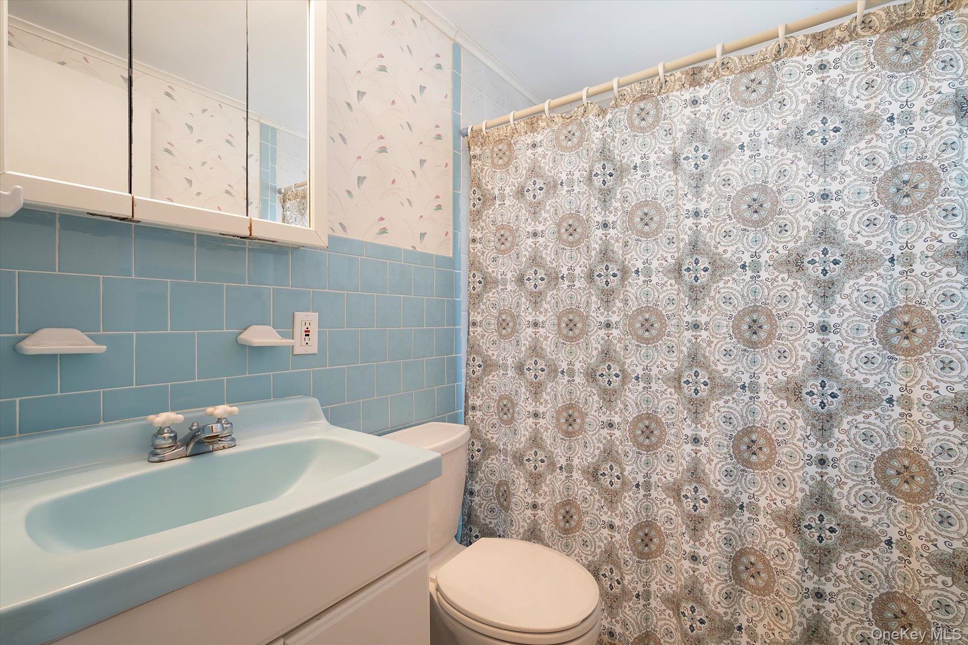 #16 photo, 2926 Court Street, Oceanside , NY 11572