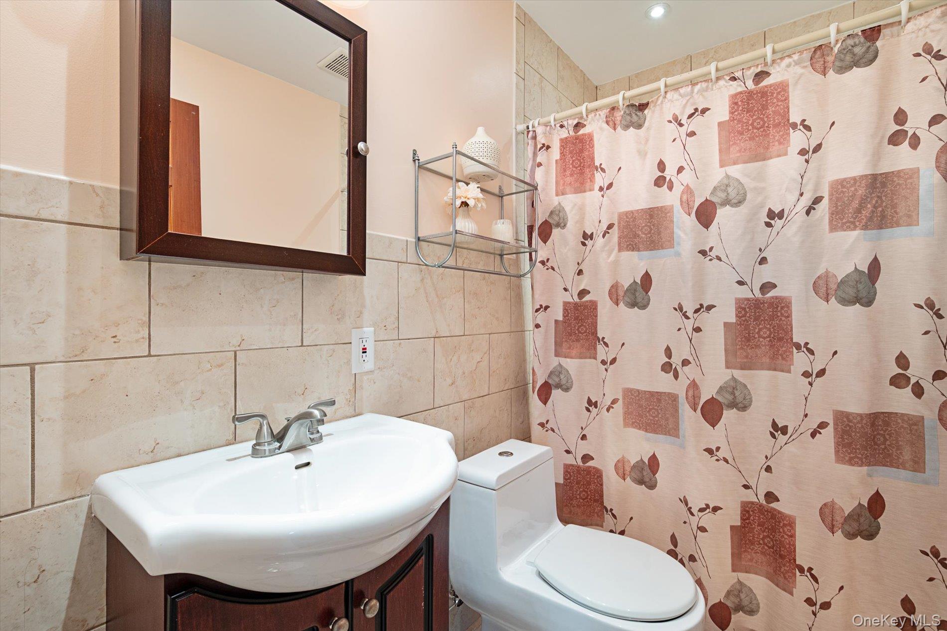 #8 photo, 2926 Court Street, Oceanside , NY 11572