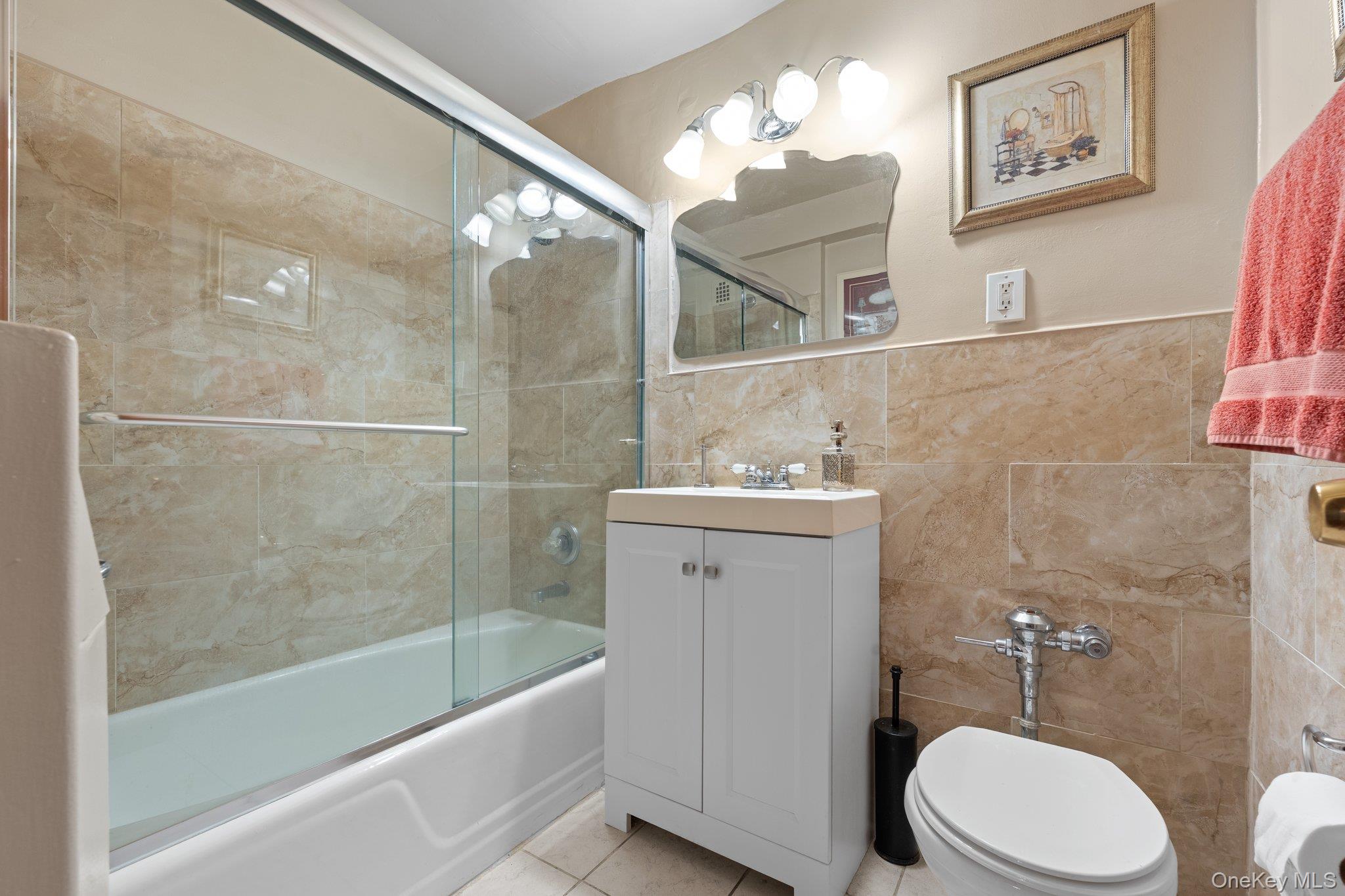 #16 photo, 88-25 155 Avenue, Howard Beach , NY 11414