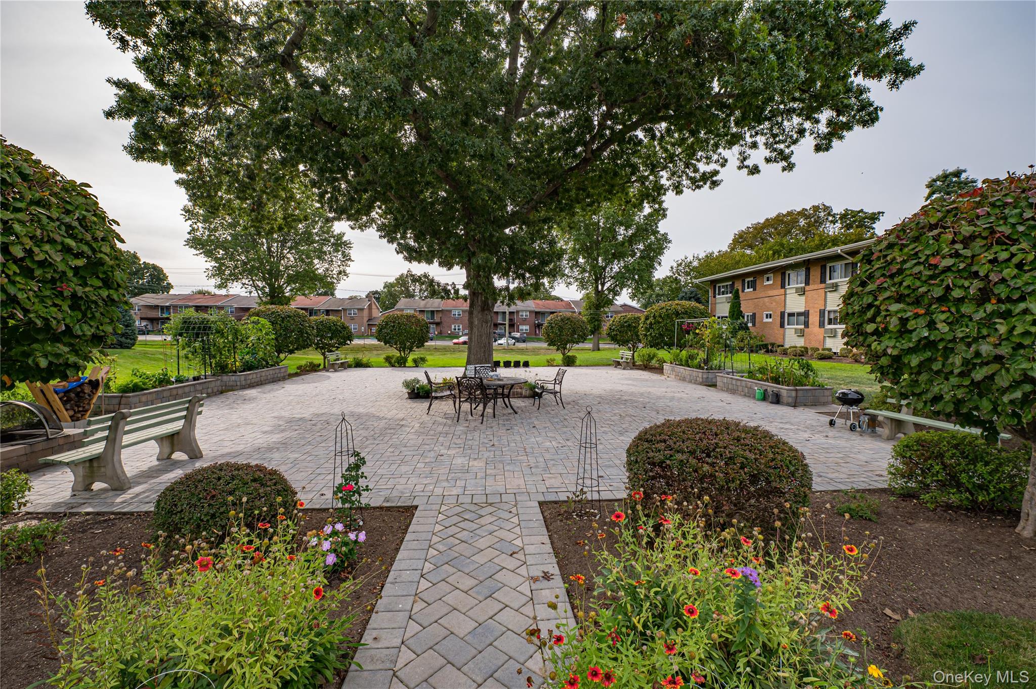 #15 photo, 742 Deer Park Avenue, サフォーク郡 North Babylon , NY 11703