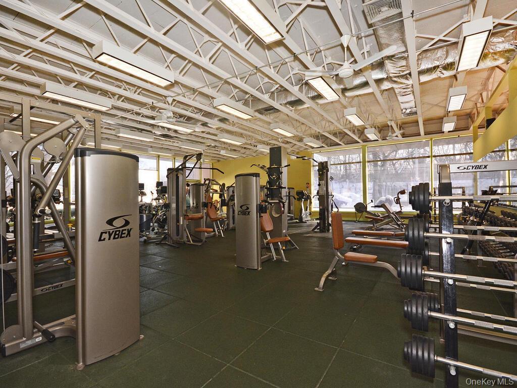 #12 photo, 5800 Arlington Avenue, ブロンクス区 Bronx , NY 10471