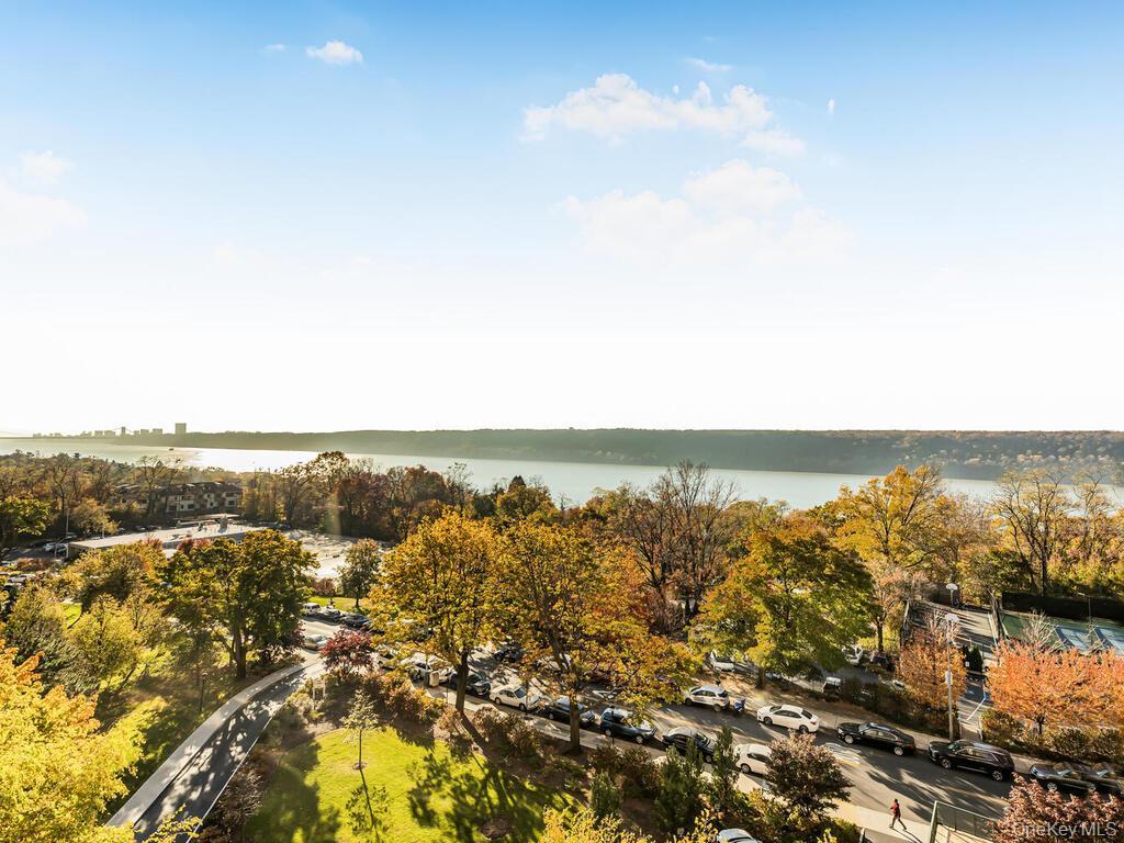 #2 photo, 5800 Arlington Avenue, ブロンクス区 Bronx , NY 10471