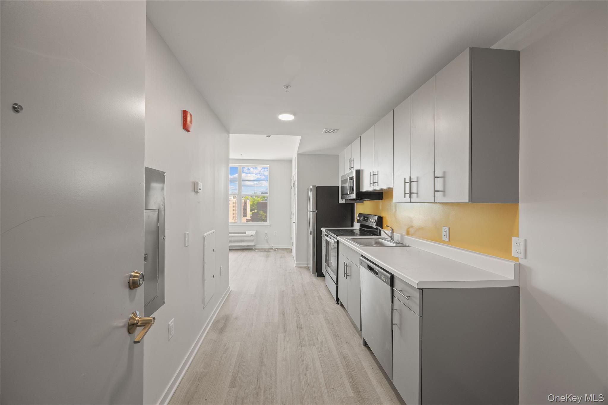 #3 photo, 56 Prospect Street, Yonkers , NY 10701