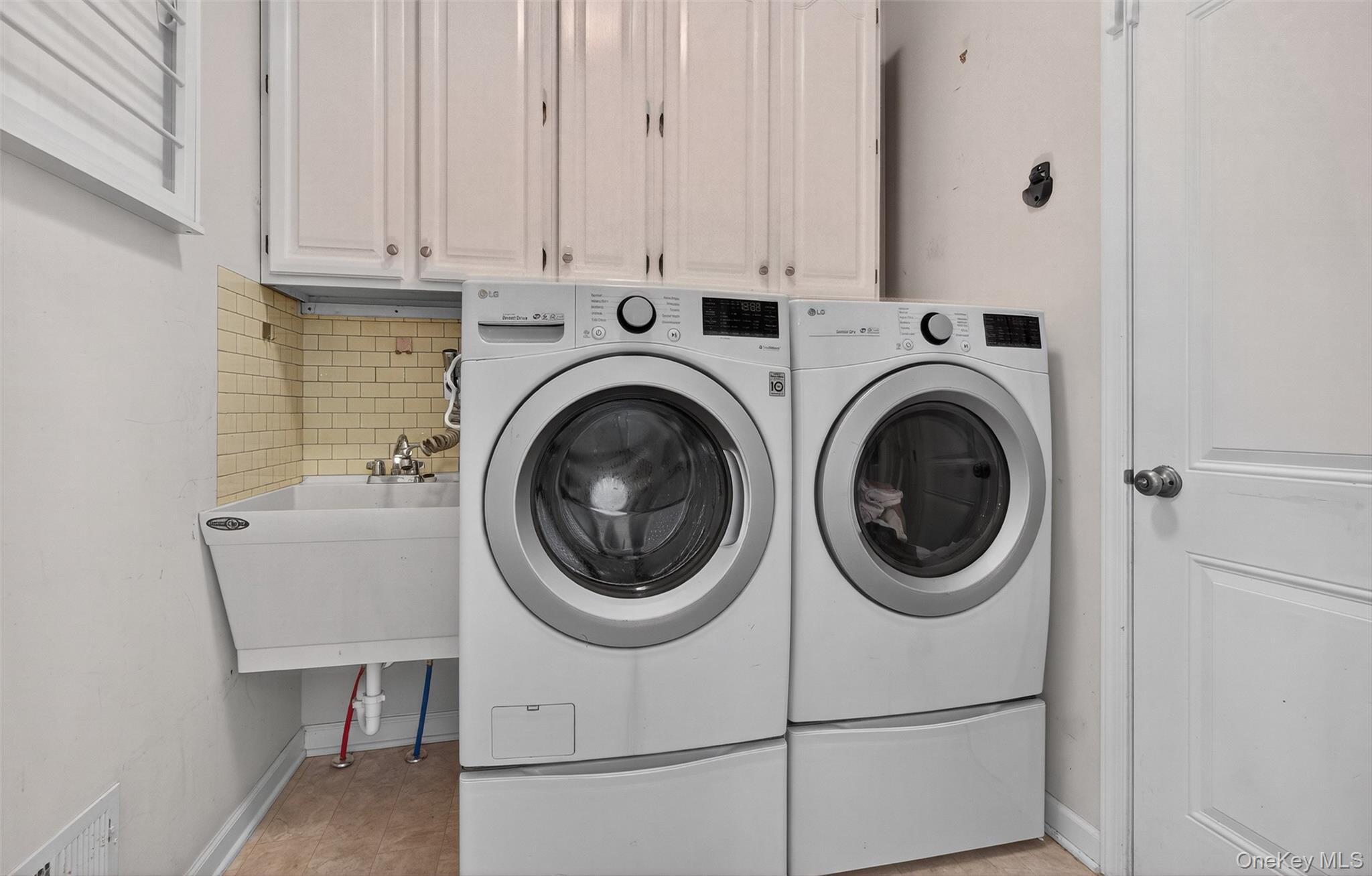 #17 photo, 21 W Tilden Place, Hopewell Junction , NY 12533