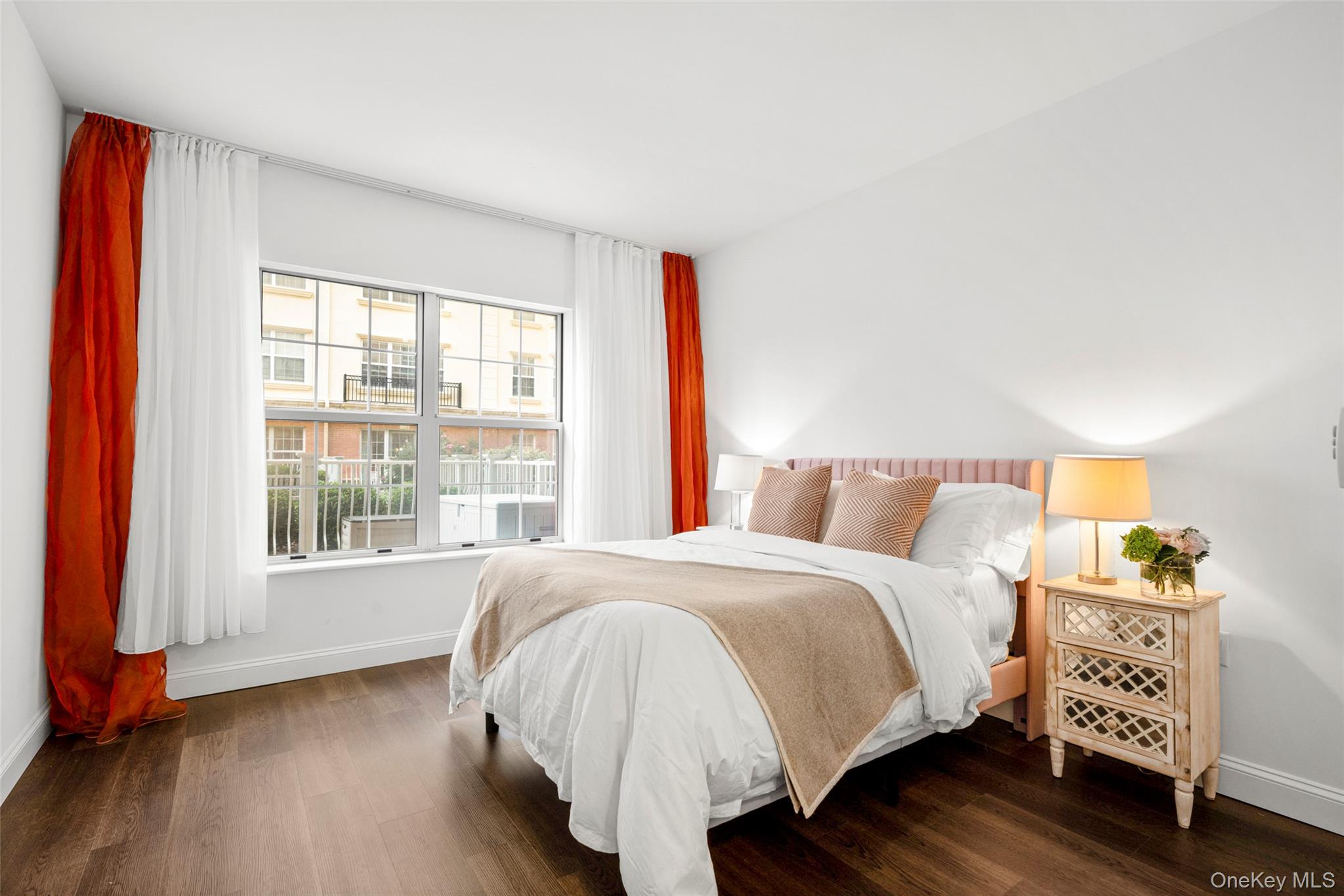 #15 photo, 10 Byron Place, Larchmont , NY 10538