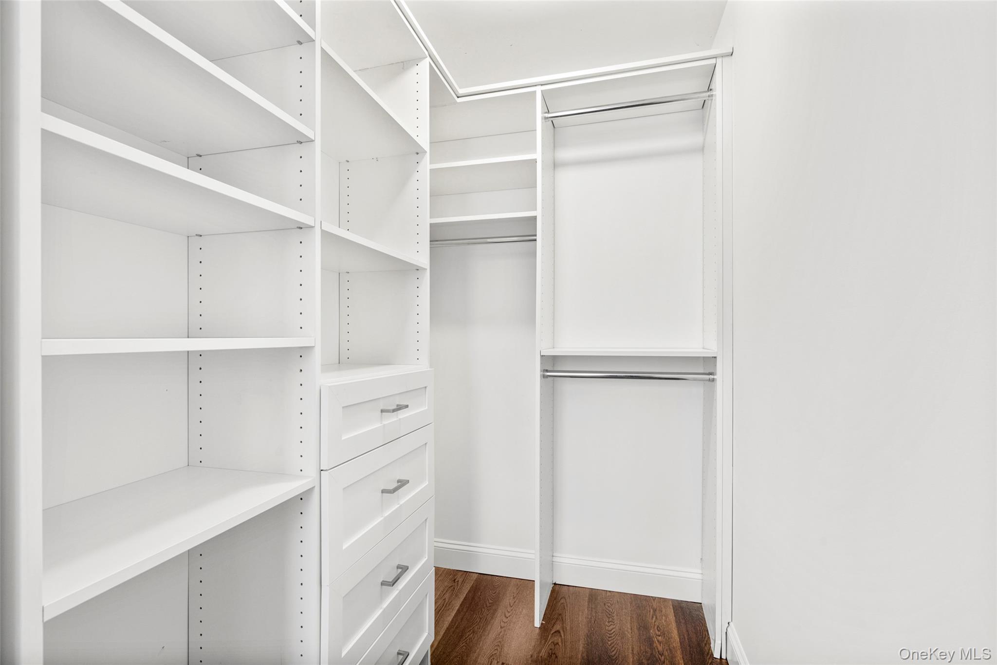 #20 photo, 10 Byron Place, Larchmont , NY 10538