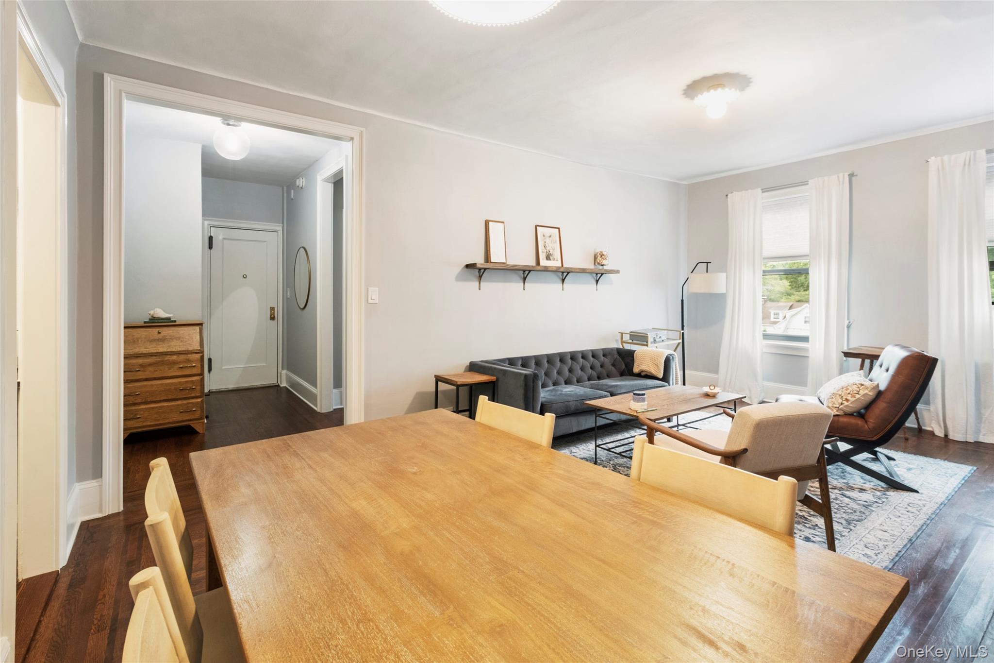 #2 photo, 244 Bronxville Road, Bronxville , NY 10708