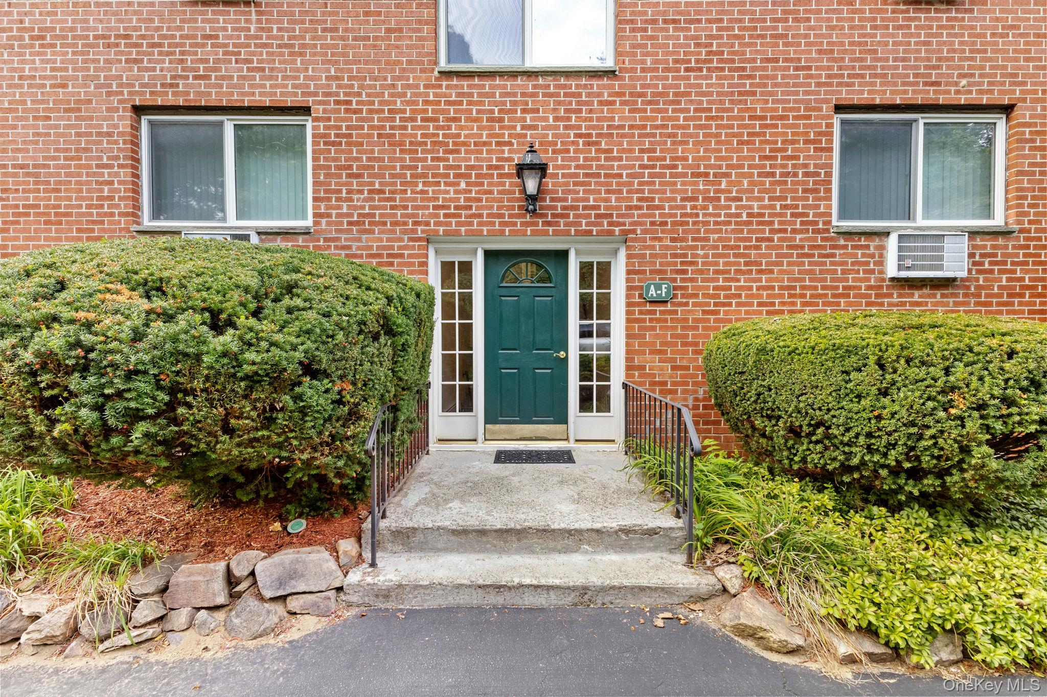 #1 photo, 14 Scenic Drive, Croton-on-Hudson , NY 10520