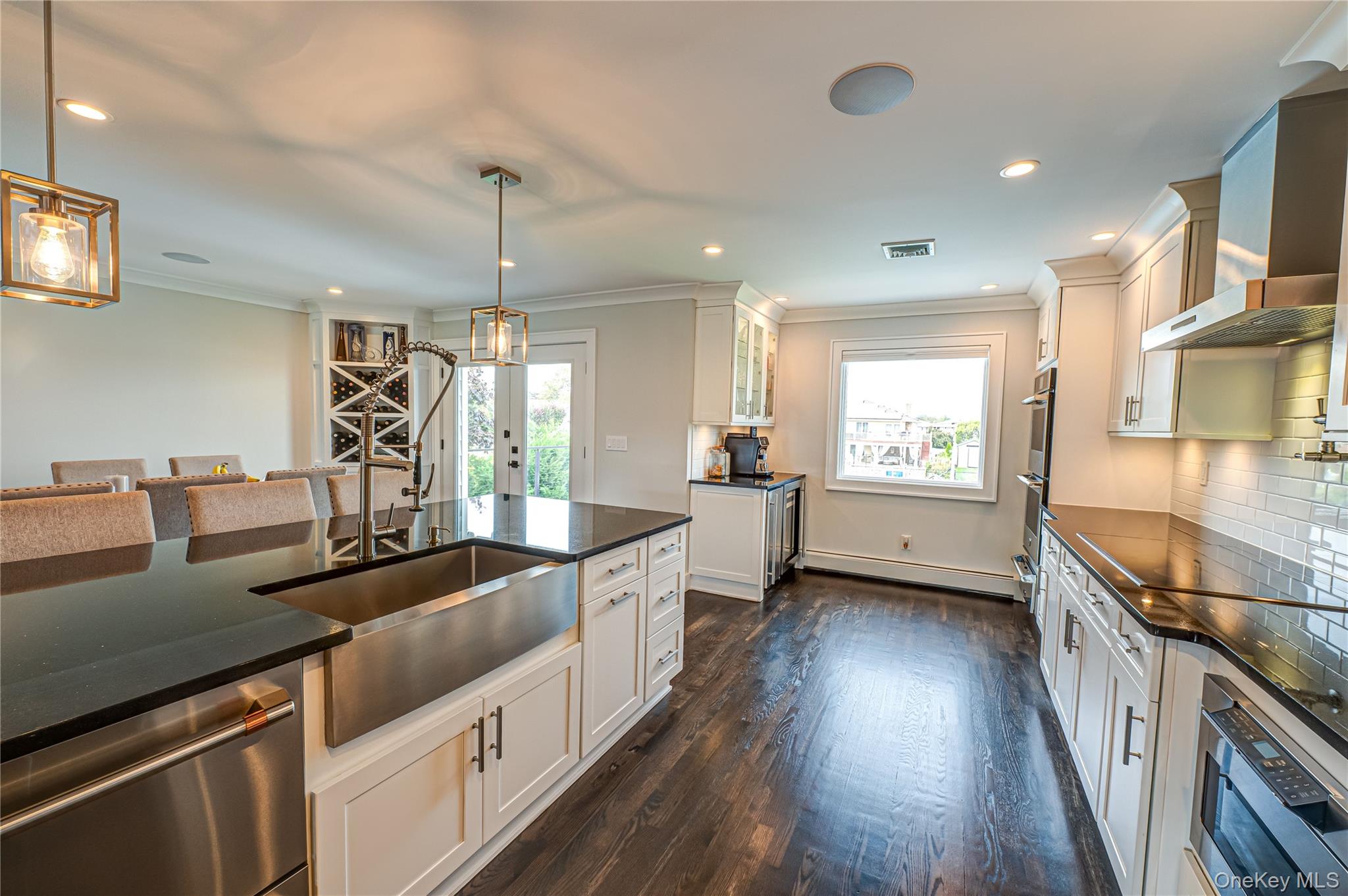 #12 photo, 11 Dolphin Lane, West Islip , NY 11795