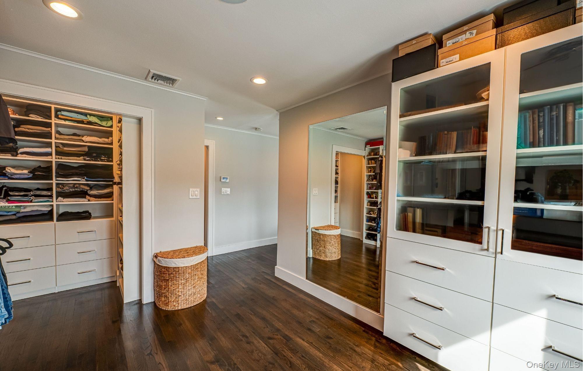 #17 photo, 11 Dolphin Lane, West Islip , NY 11795