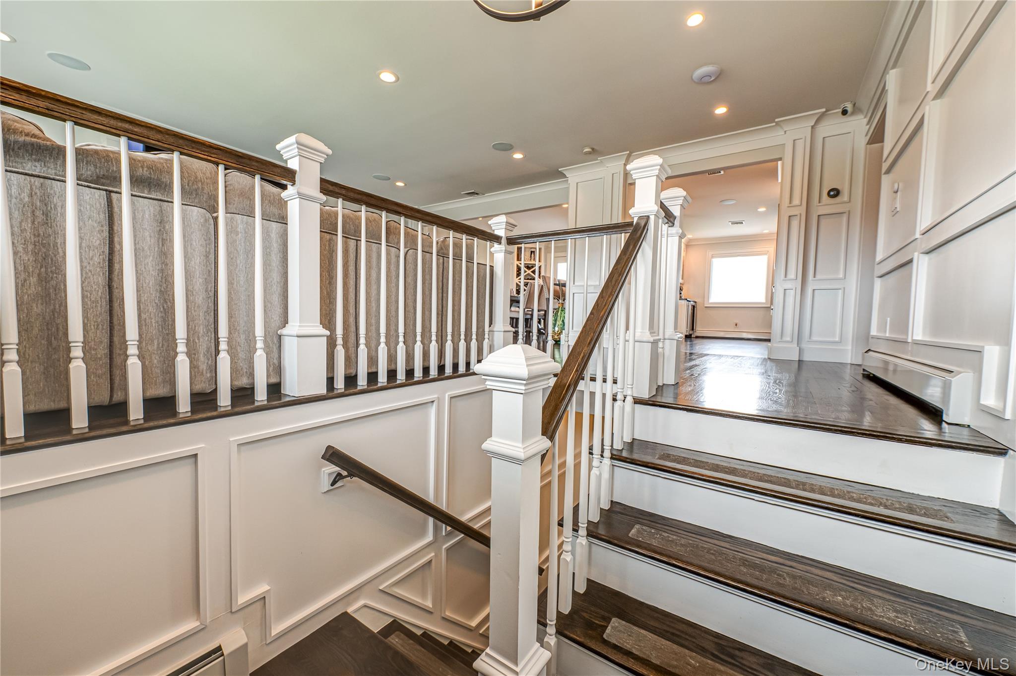 #8 photo, 11 Dolphin Lane, West Islip , NY 11795