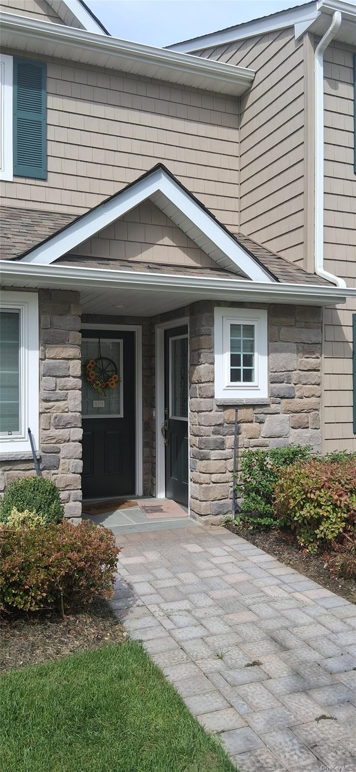 #1 photo, 373 PLAD Boulevard, Holtsville , NY 11742