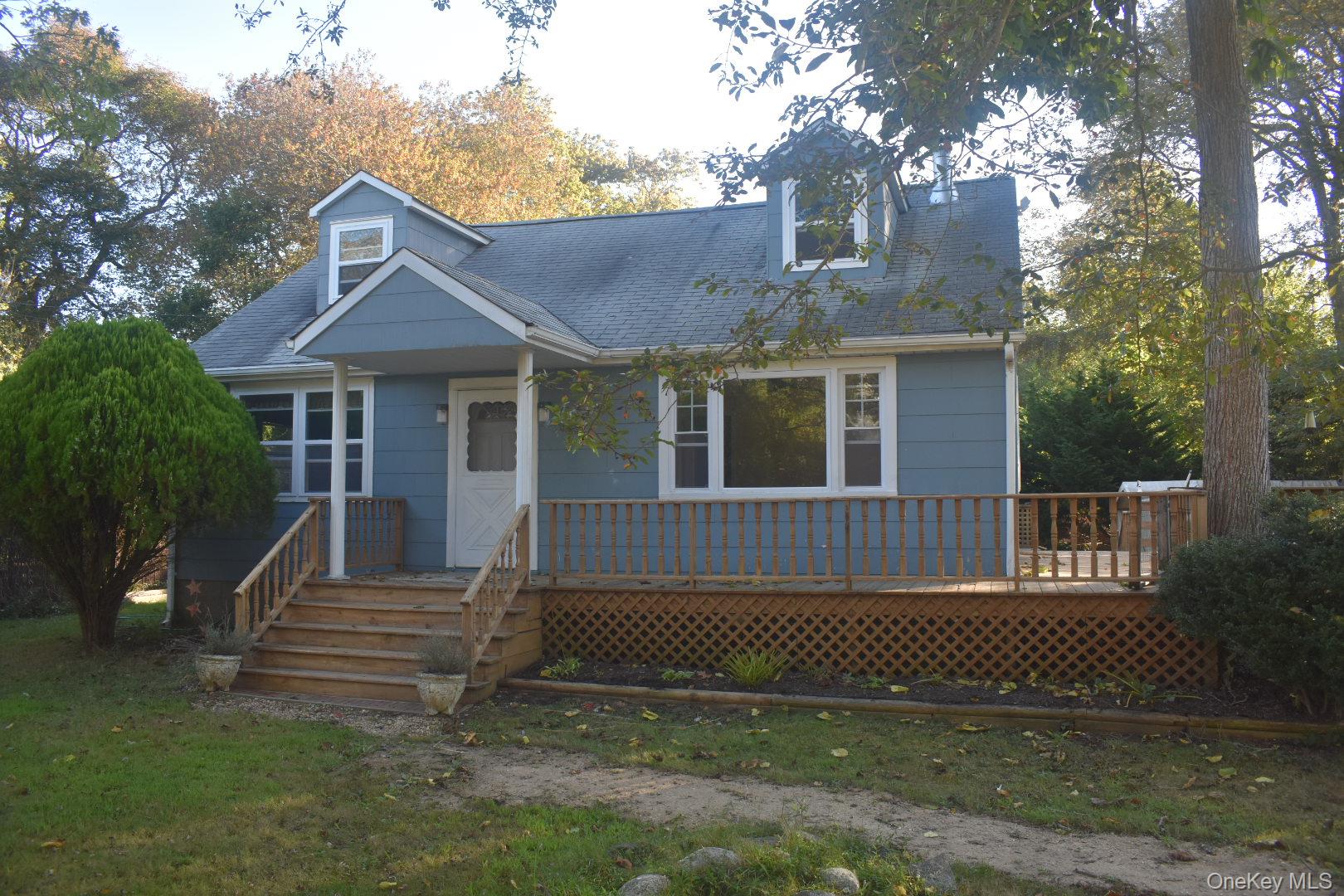 #2 photo, 53 Magnolia Drive, Mastic Beach , NY 11951