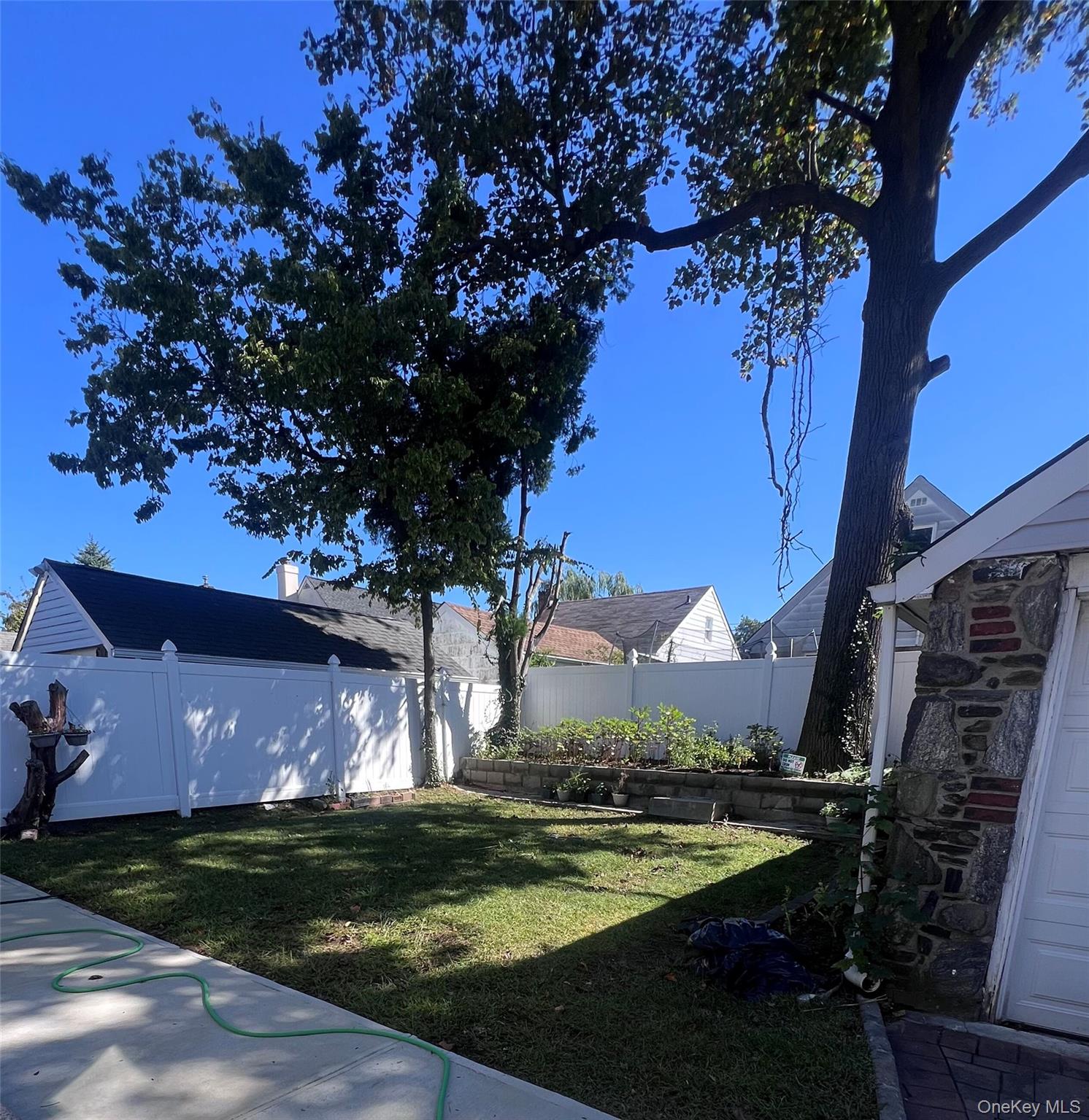 #20 photo, 44 Frank Street, Valley Stream , NY 11580