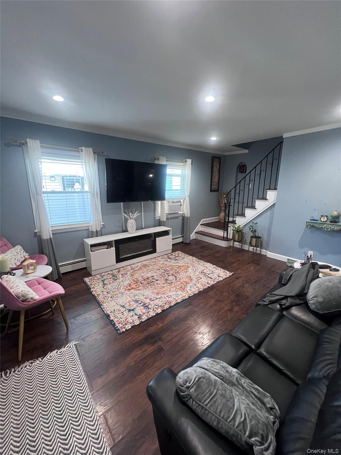 #4 photo, 44 Frank Street, Valley Stream , NY 11580